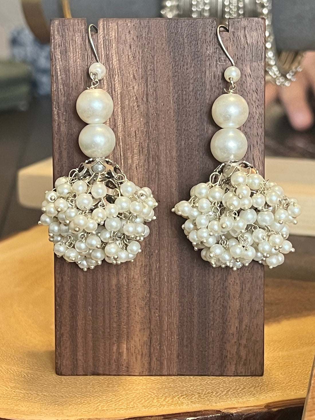 Elegant pearl Earrings
